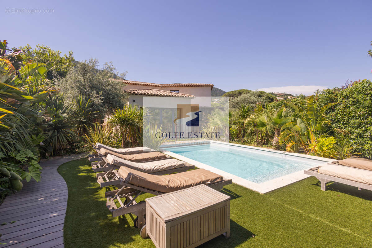 Maison à CAVALAIRE-SUR-MER
