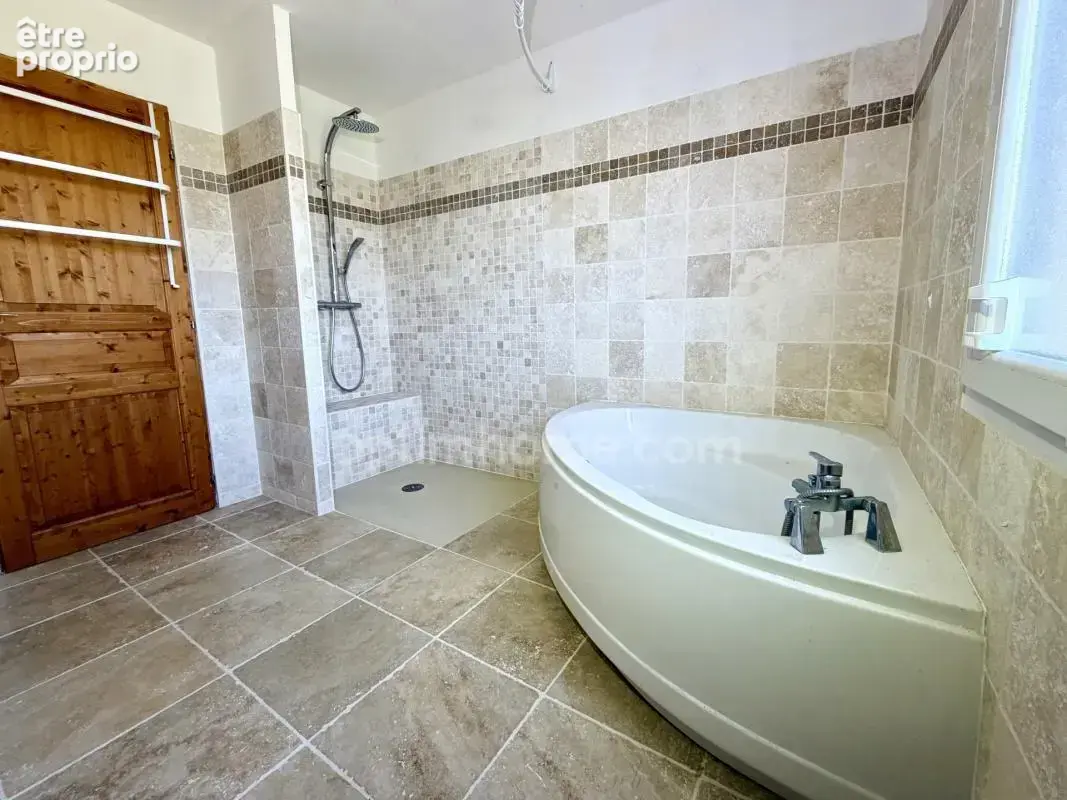 Maison familiale de 200 m² avec piscine - 10 chambres – Idéale gîtes/chambres d’hôtes – Proche Lisieux (14100) - photo 20