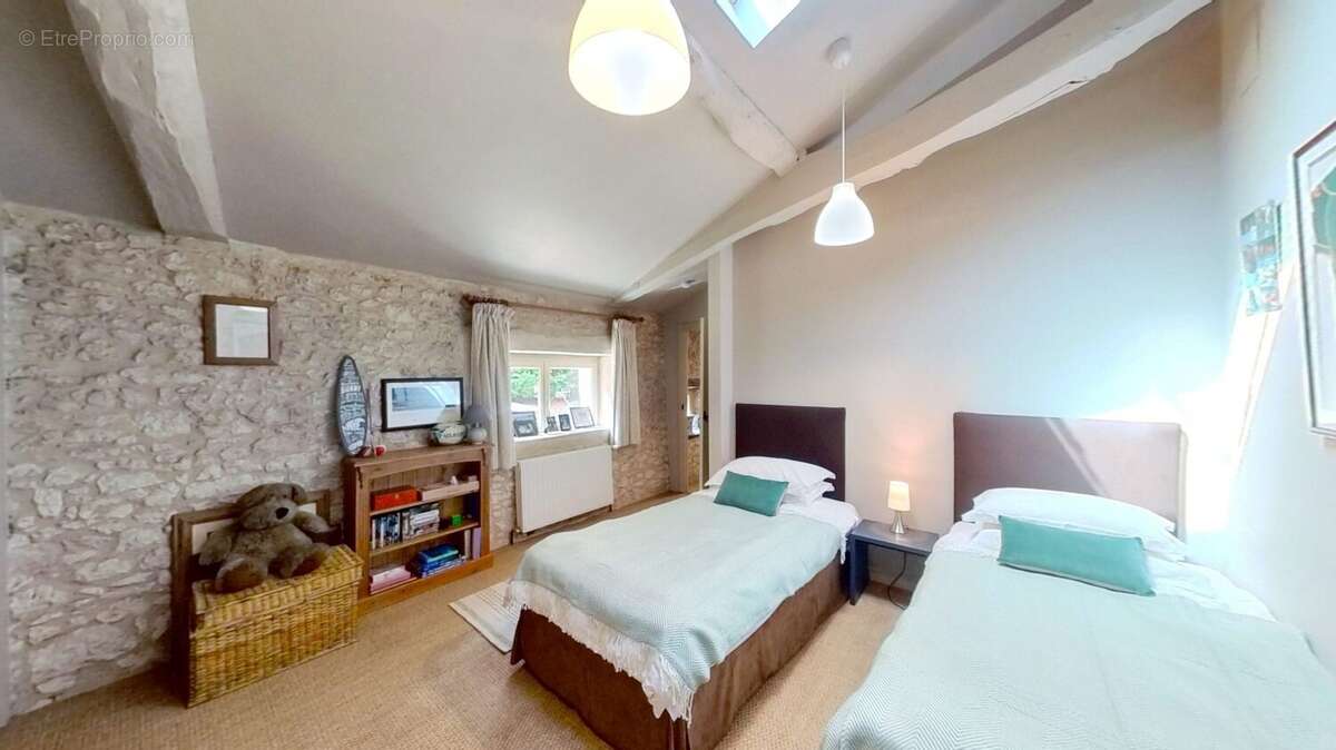 Maison à SAVIGNAC-DE-DURAS