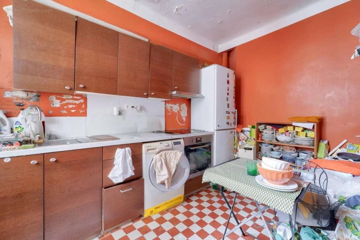 Appartement à PARIS-20E