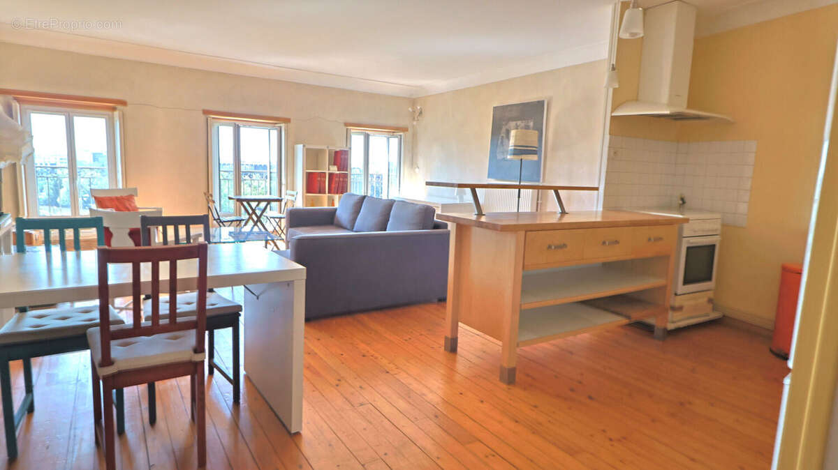 Appartement à NANTES