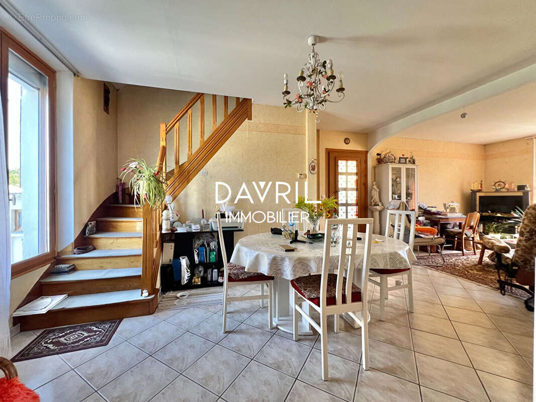 Maison à CONFLANS-SAINTE-HONORINE