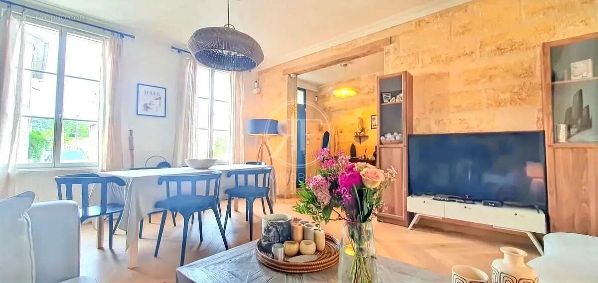 Maison à CASTILLON-LA-BATAILLE