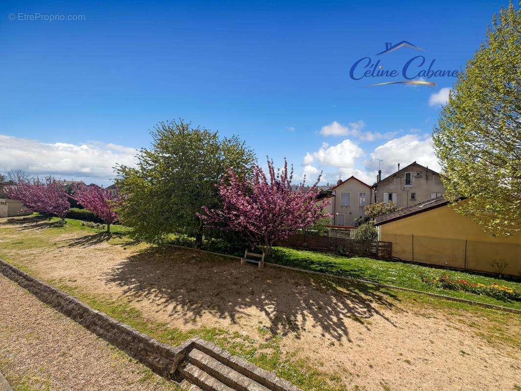 Appartement à CHAMPIGNY-SUR-MARNE