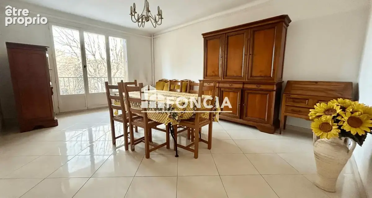 ROTONDE - GARE ROUTIERE : Appartement familial - photo 2