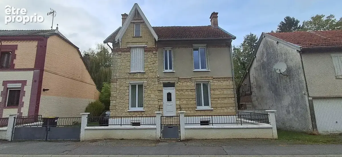 Maison à SAULCES-MONCLIN