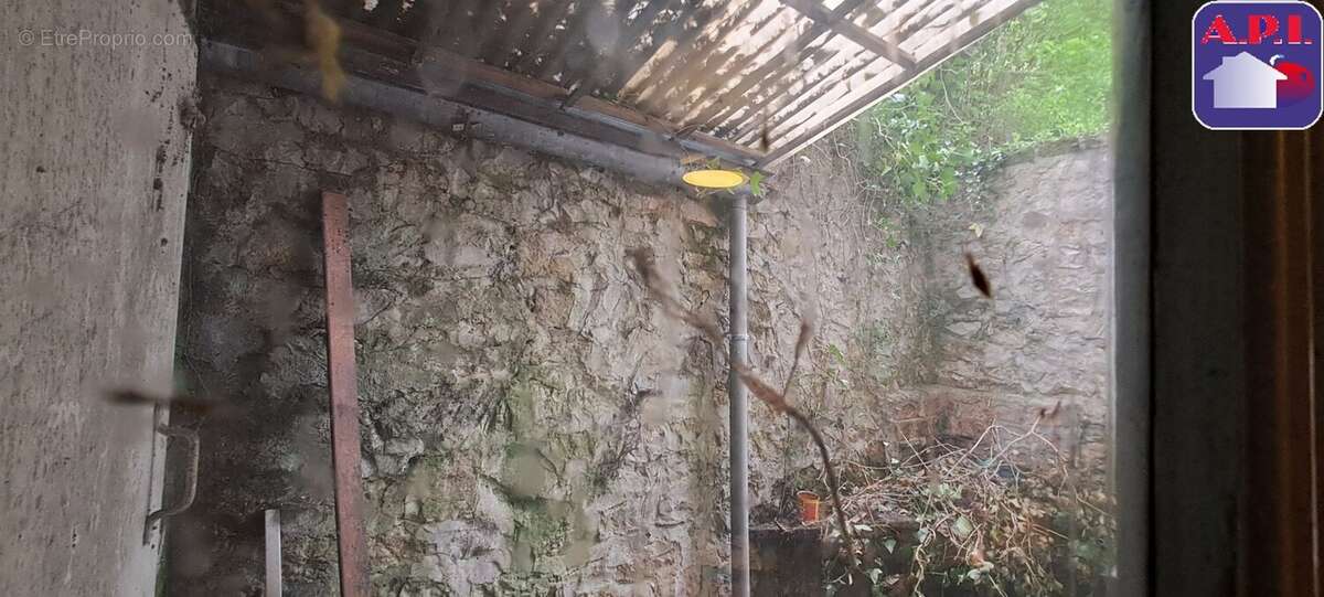 Maison 97 m² à Lavelanet  - photo 7