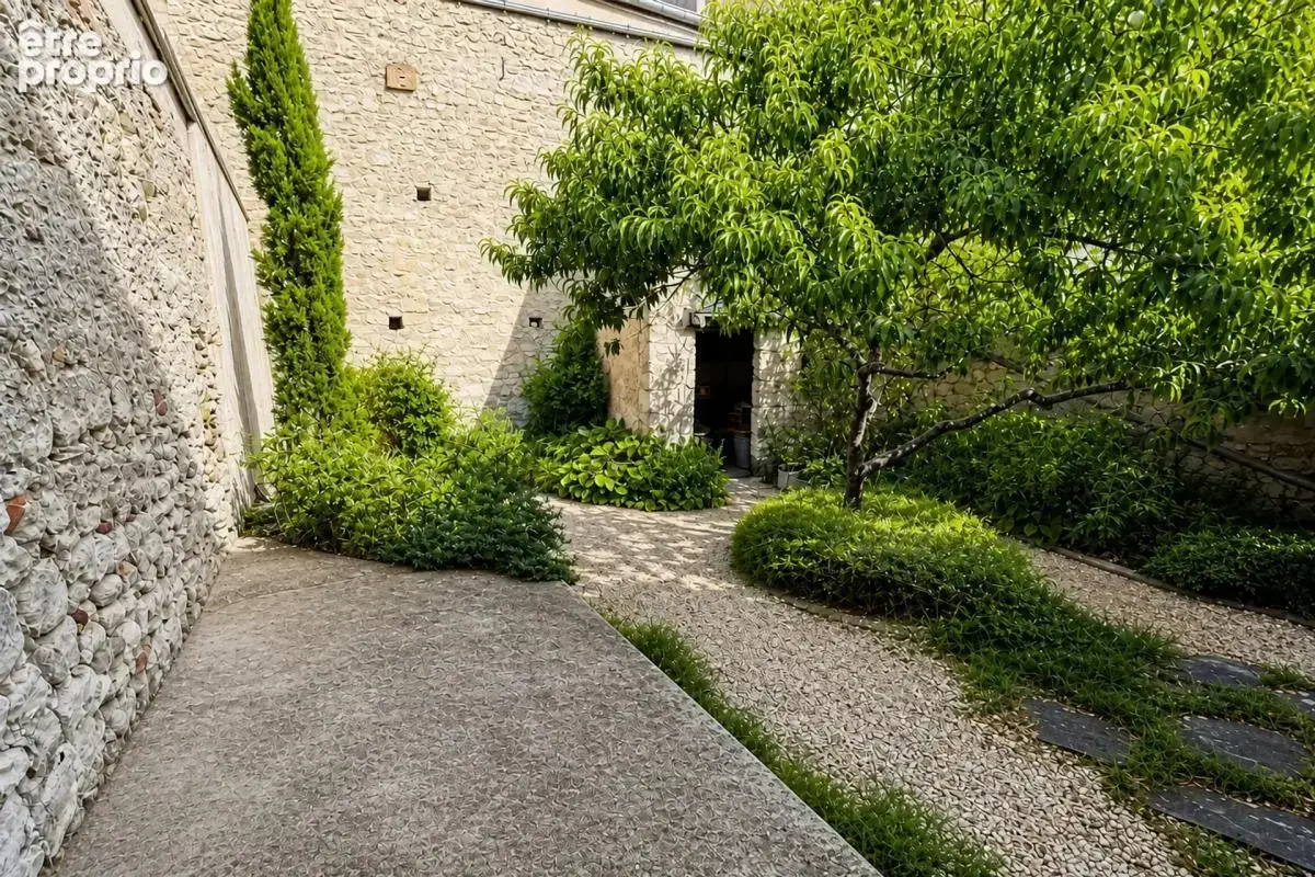 Maison à SAINTE-MAURE-DE-TOURAINE
