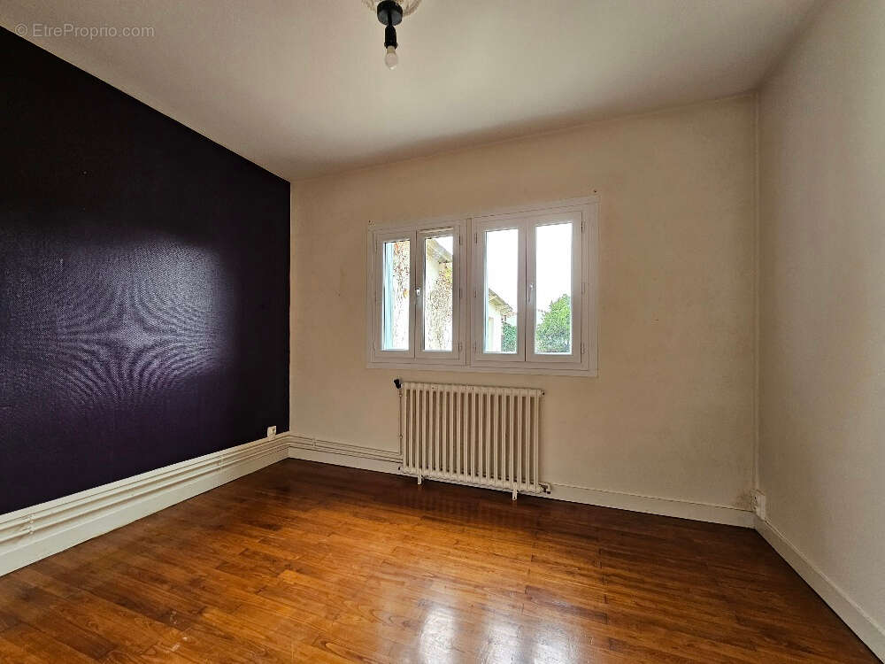 Maison à LA COURONNE