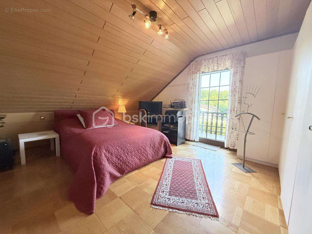 Maison à PUTTELANGE-AUX-LACS