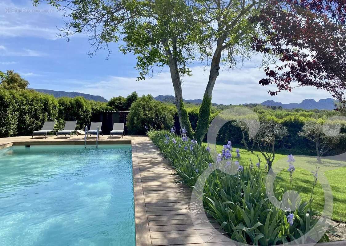 Maison à EYGALIERES