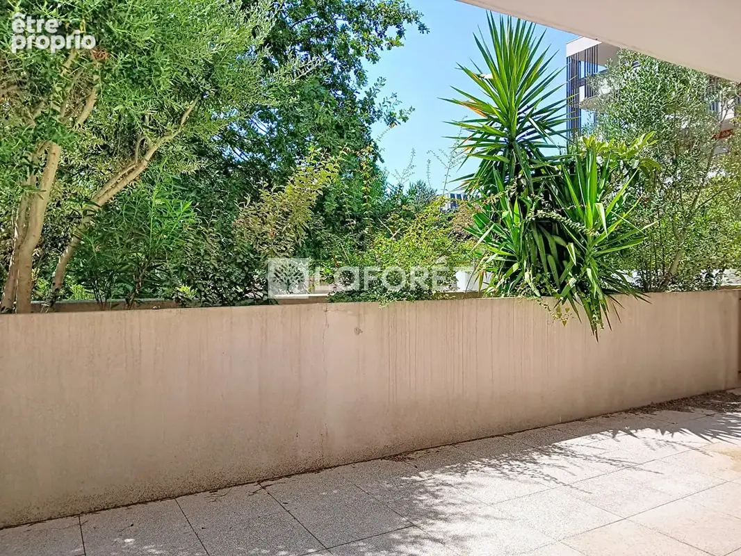 Appartement à JUVIGNAC