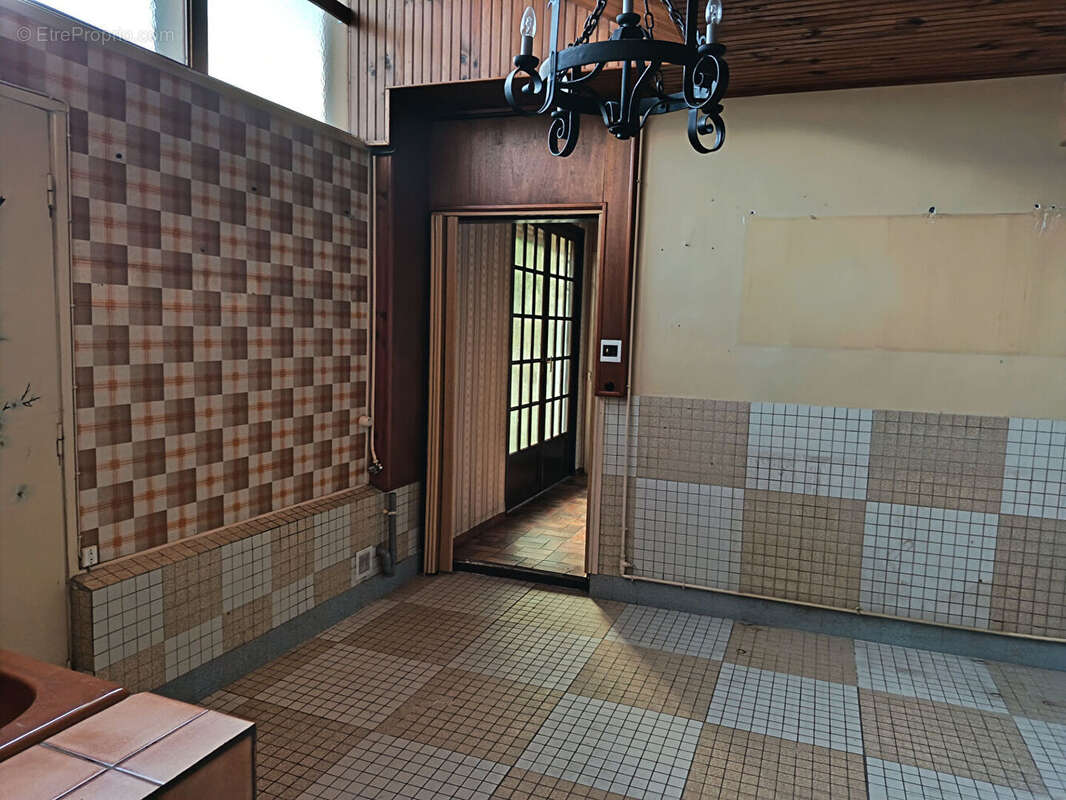 Maison à SAINT-QUENTIN