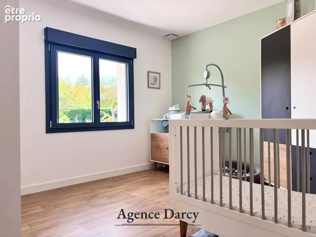 À quelques minutes au nord de Dijon   Propriété contemporaine d’environ 390 m2 - photo 13