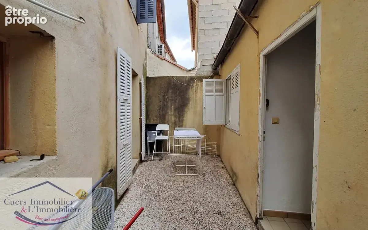 CUERS, Immeuble de rapport au centre de Cuers   Spécial investisseur - photo 9