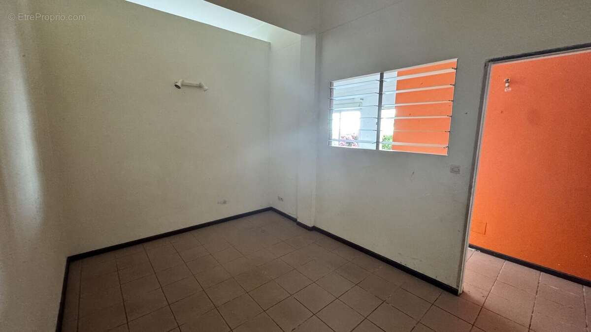 Appartement à LES AVIRONS