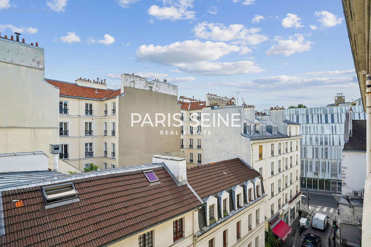 Paris Seine - Studio en étage élevé avec Ascenseur - photo 2