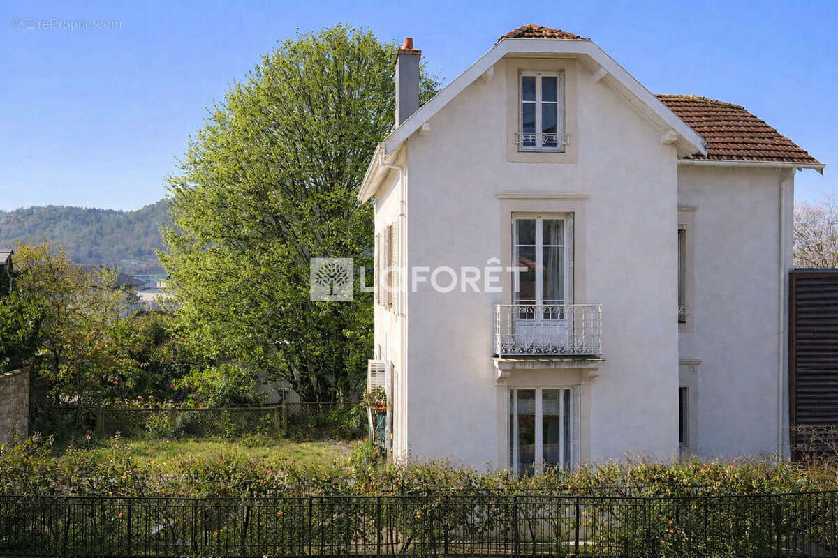 Maison à EPINAL