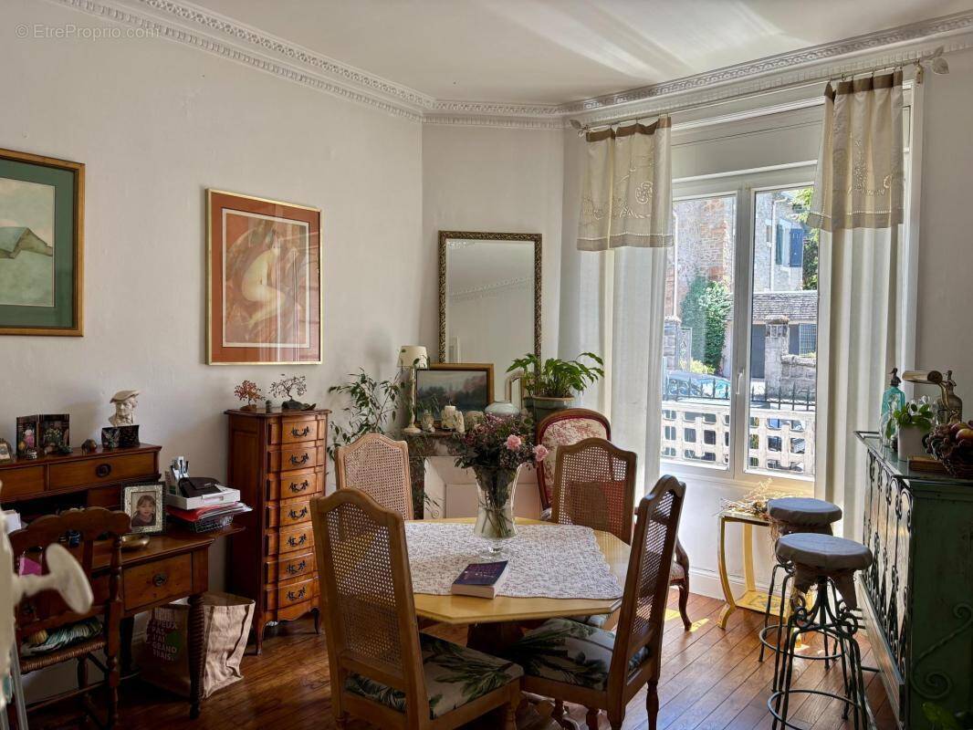 Appartement à BRIVE-LA-GAILLARDE