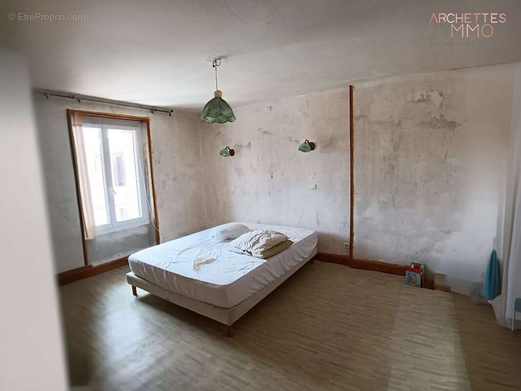 Maison 100 m² à Bruyeres  - photo 7