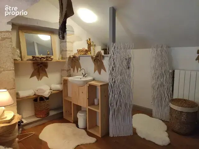 Magnifique maison en pierre avec gîte attenant et 6 575 m2 de terrain arboré - photo 33
