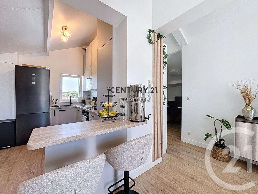 Appartement à MAISONS-ALFORT