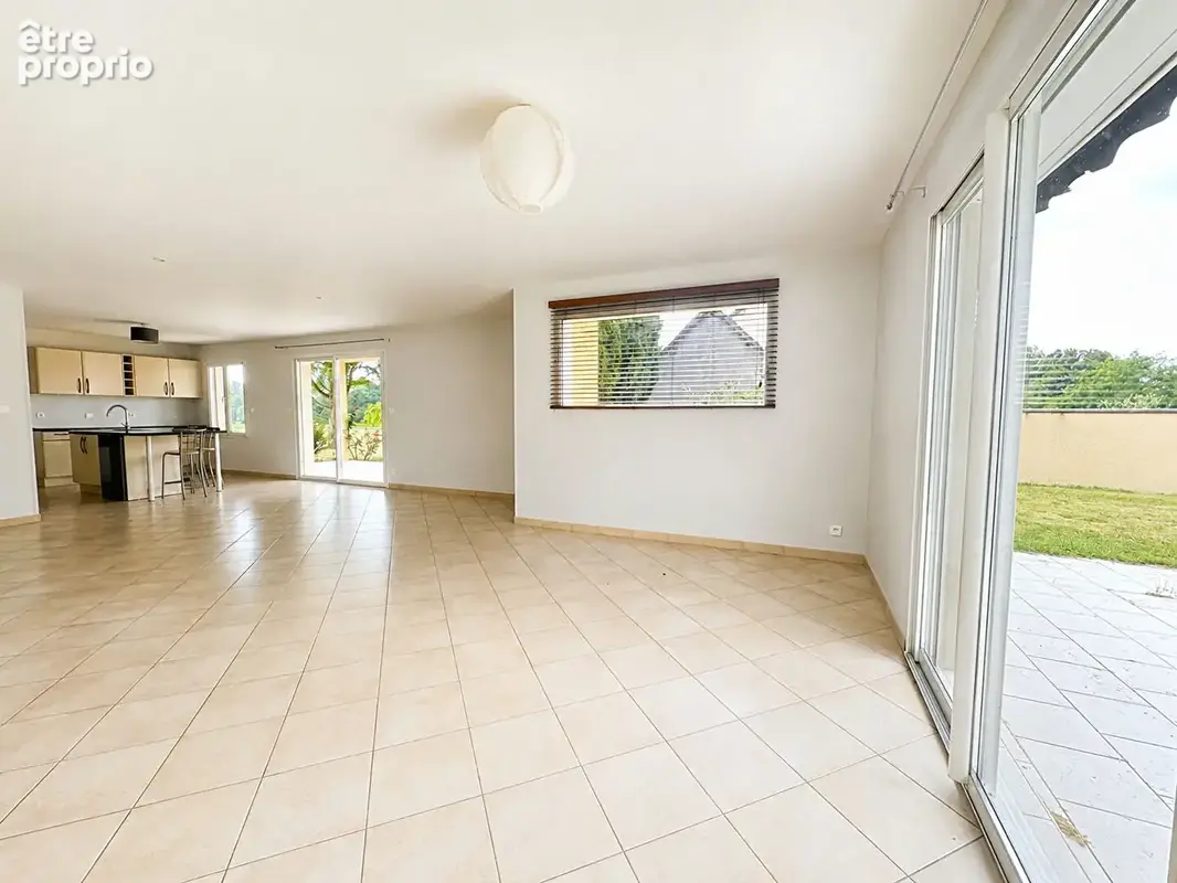 Maison récente, 148 m², 4 chambres à lucgarier - photo 4