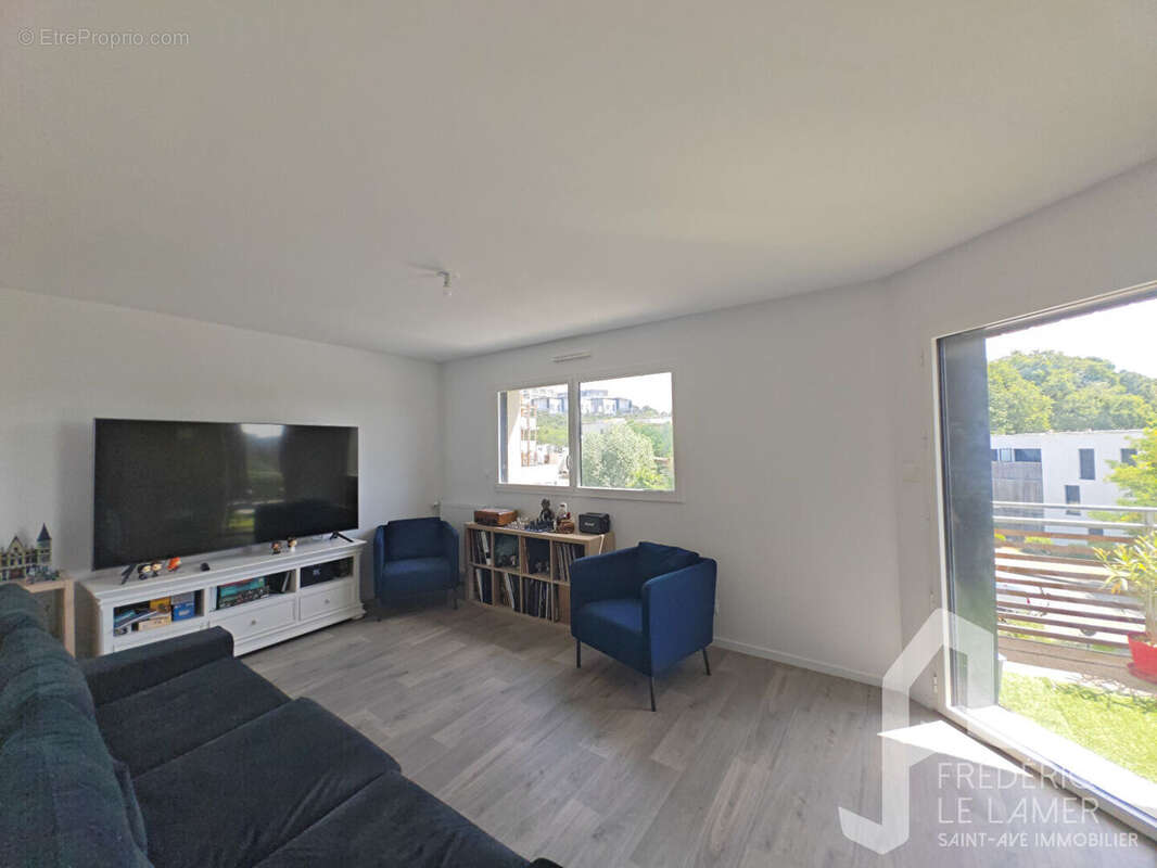 Appartement Saint Ave T3 63 m² - photo 4
