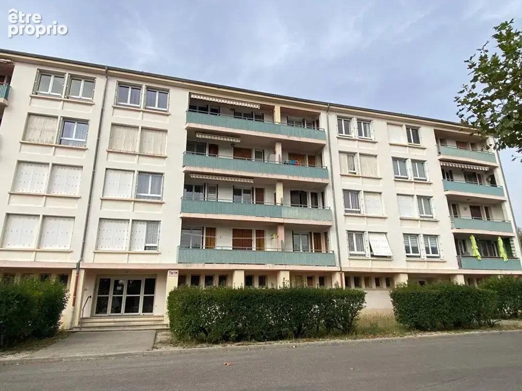 Appartement à CHATEAU-ARNOUX-SAINT-AUBAN