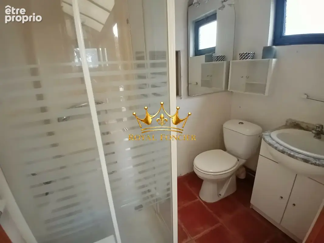 Salle d'eau et WC 
