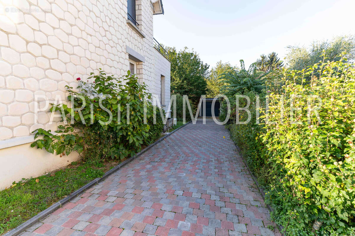 Maison à CORMEILLES-EN-PARISIS