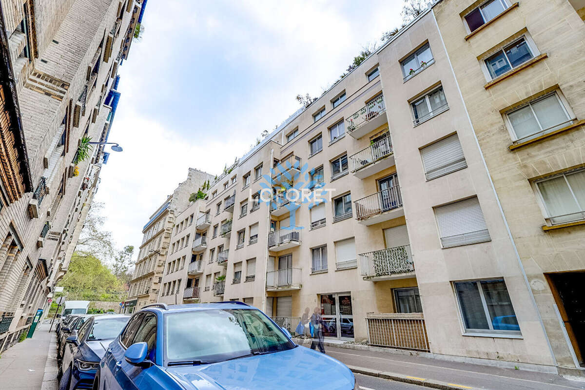 Appartement à PARIS-12E