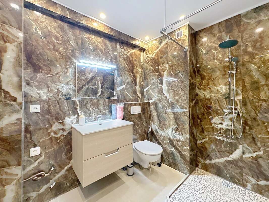 Appartement 3 Pièces Cannes Rénové - photo 8