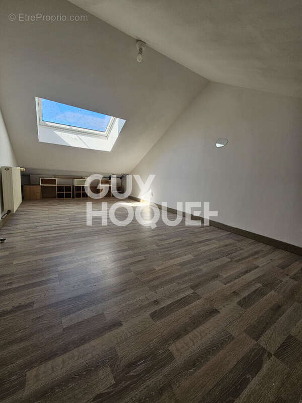 Maison 60 m² à Le Plessis-Brion  - photo 9