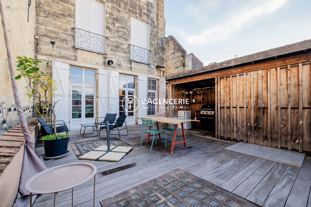 Appartement à BORDEAUX