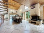 Maison à SAINT-PIERRE-DELS-FORCATS