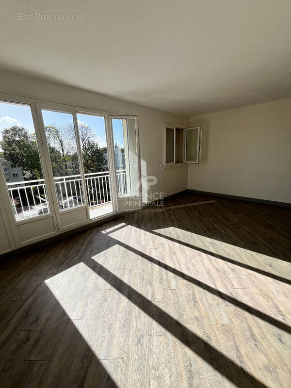 Appartement à MAISONS-LAFFITTE