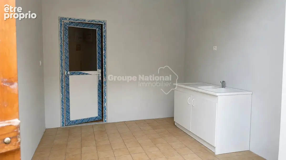 Manthelan - Maison 3 pièces - Travaux à prévoir - photo 8