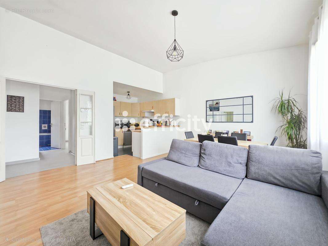 Appartement à SAINT-BRICE-SOUS-FORET