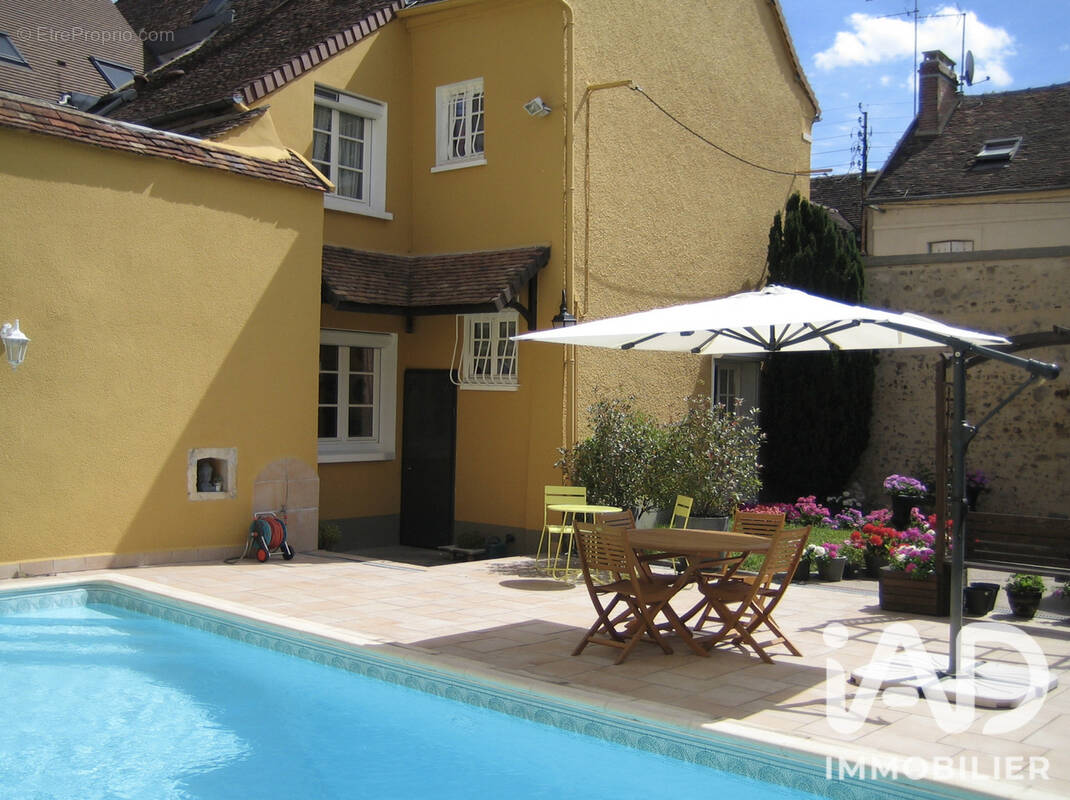 Photo 1 - Maison à SENS