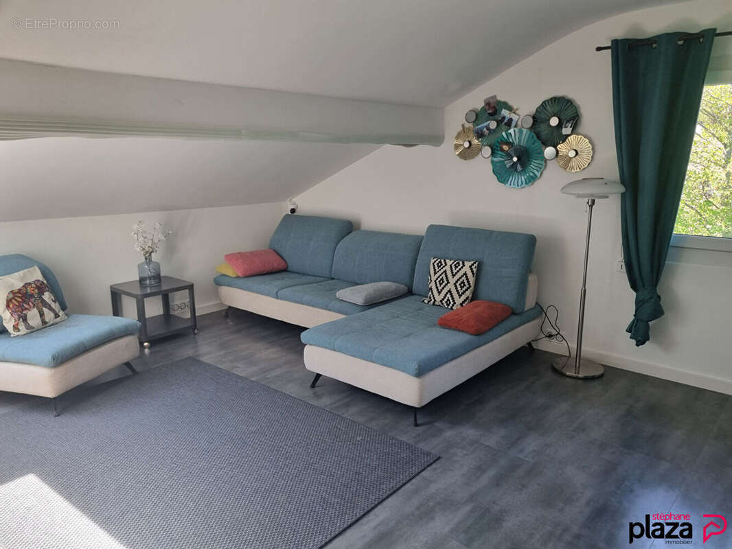 Appartement à DIVONNE-LES-BAINS