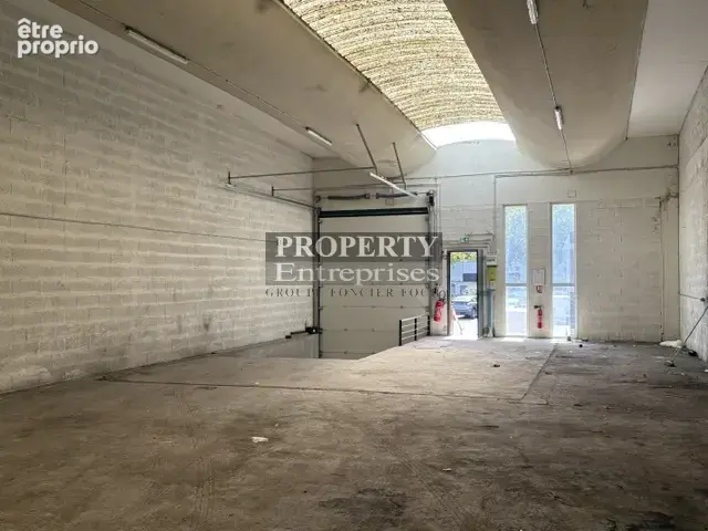 Investissement locaux d'activites // saint priest 69800 - photo 8