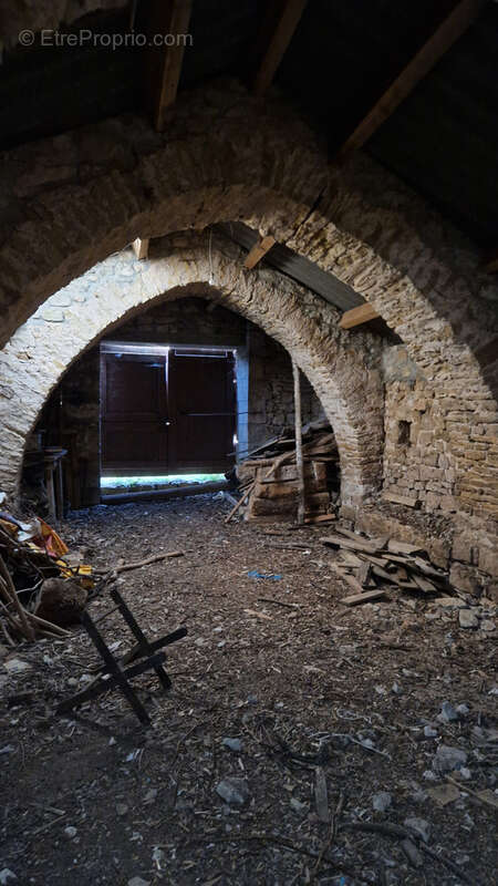 Maison à VIALA-DU-PAS-DE-JAUX