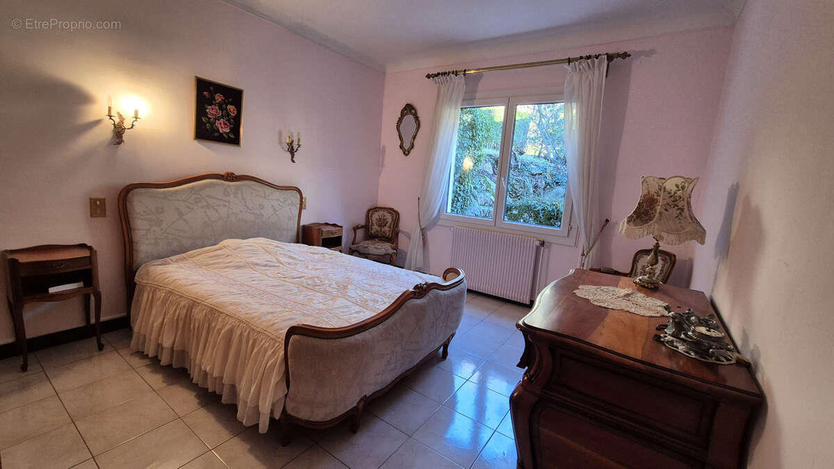 Maison à LAMALOU-LES-BAINS