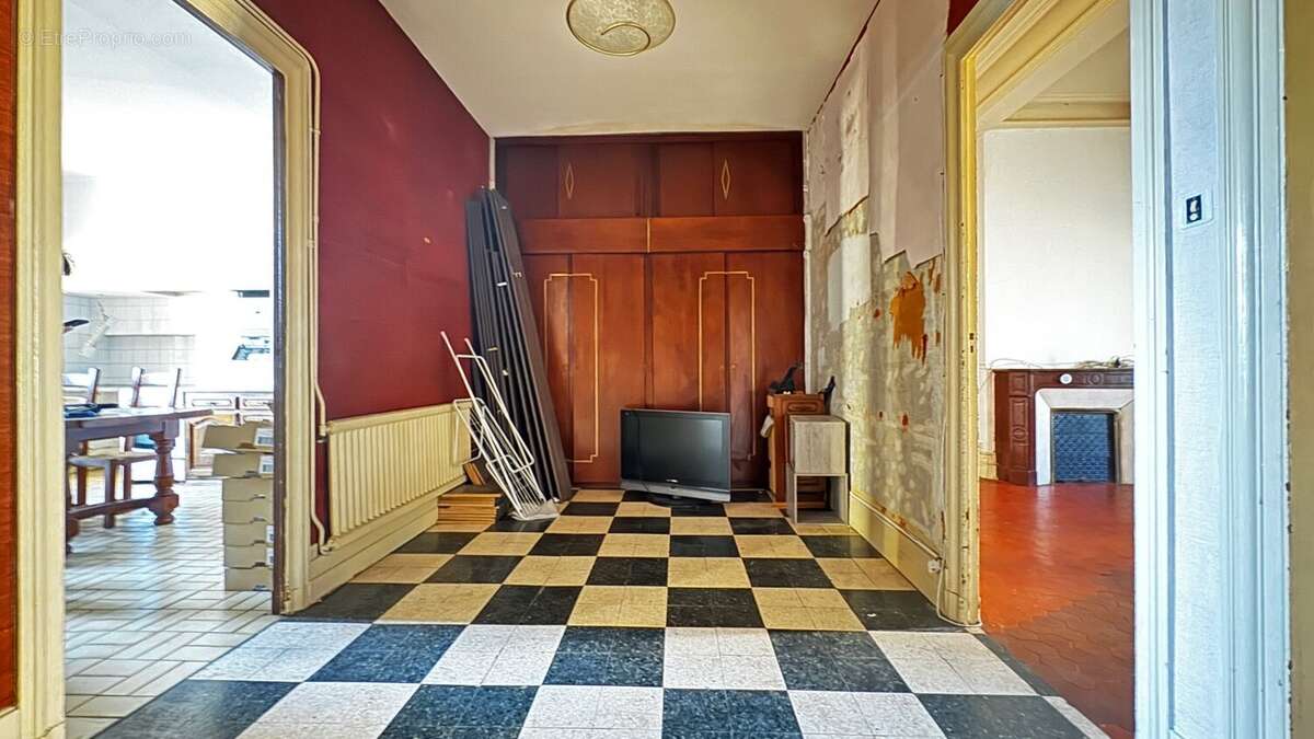 Béziers  appartement de caractère 5 pièces avec terrasse - photo 17