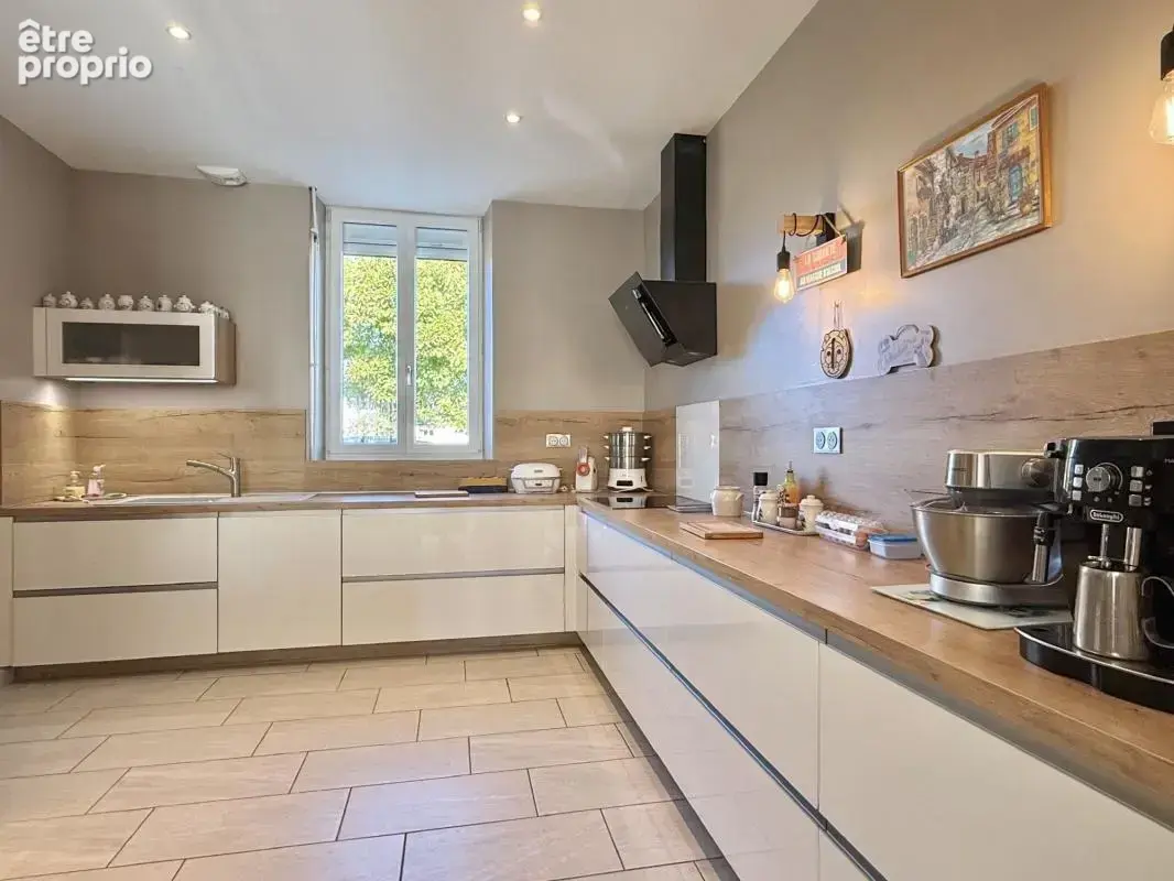 Losne, maison à vendre – spacieuse maison familiale de 208,95 m² à losne, 6 chambres et grand terrain clos - photo 4