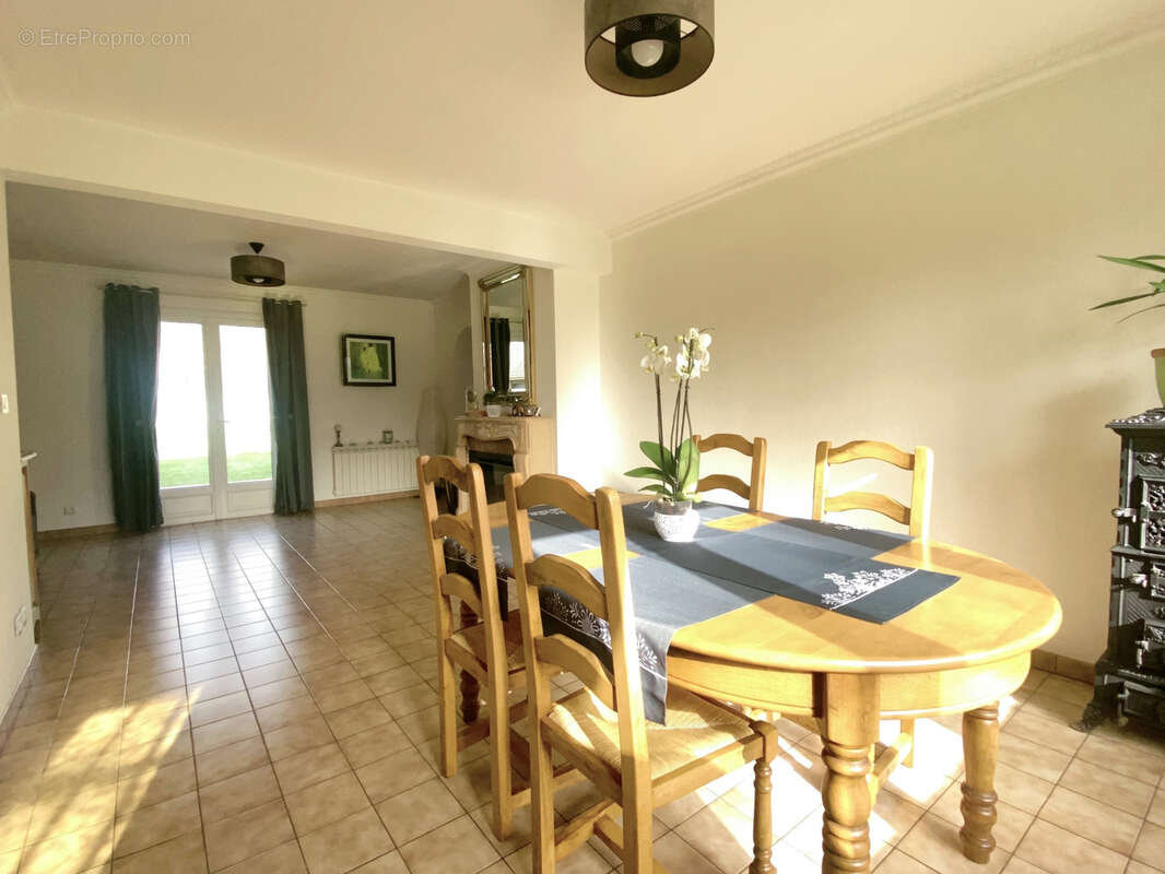 Maison à CHAUDON