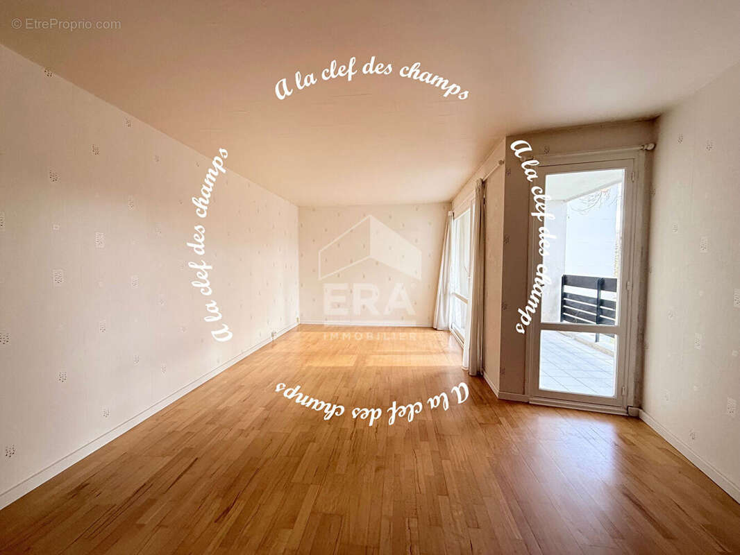 Appartement à GIF-SUR-YVETTE