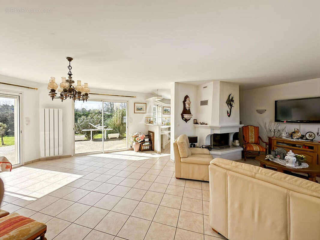 Maison à LE PERRIER