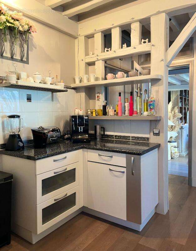 Belle propriété de 260m² - en 2 Habitations sur terrain de 614m² - photo 14